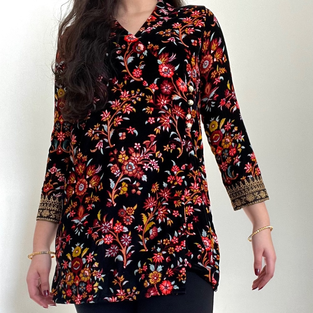 Velvet embroidered kurta/tunic